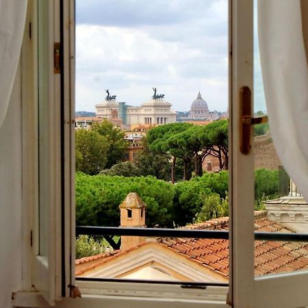 Colosseo Sunset Apartment โรม ภายนอก รูปภาพ