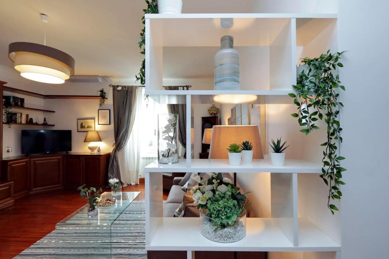 Colosseo Sunset Apartment โรม ภายนอก รูปภาพ
