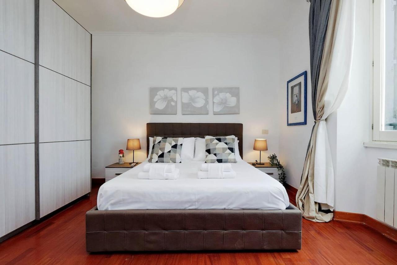 Colosseo Sunset Apartment โรม ภายนอก รูปภาพ