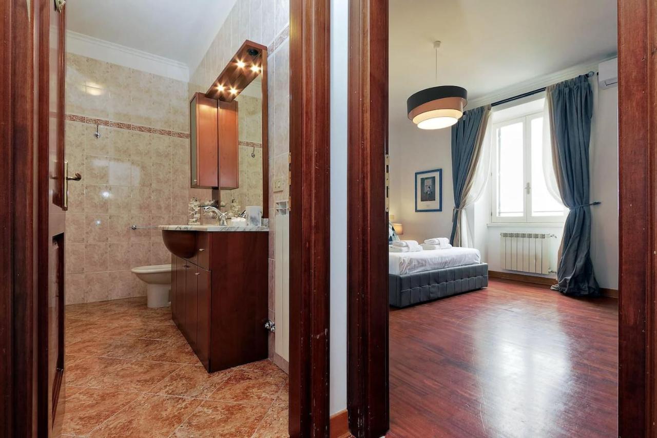 Colosseo Sunset Apartment โรม ภายนอก รูปภาพ